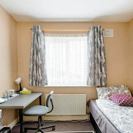 Cosy Single Private Room Near Dublin Airport Swords Eksteriør billede