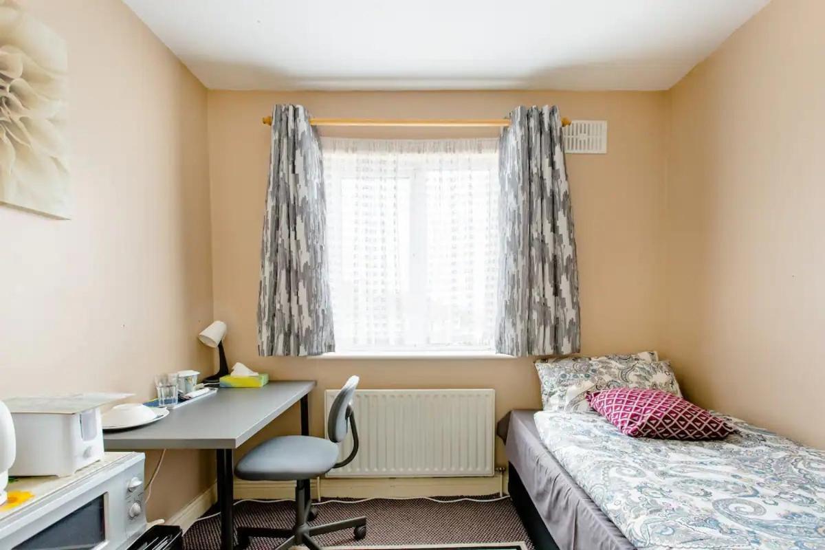 Cosy Single Private Room Near Dublin Airport Swords Eksteriør billede